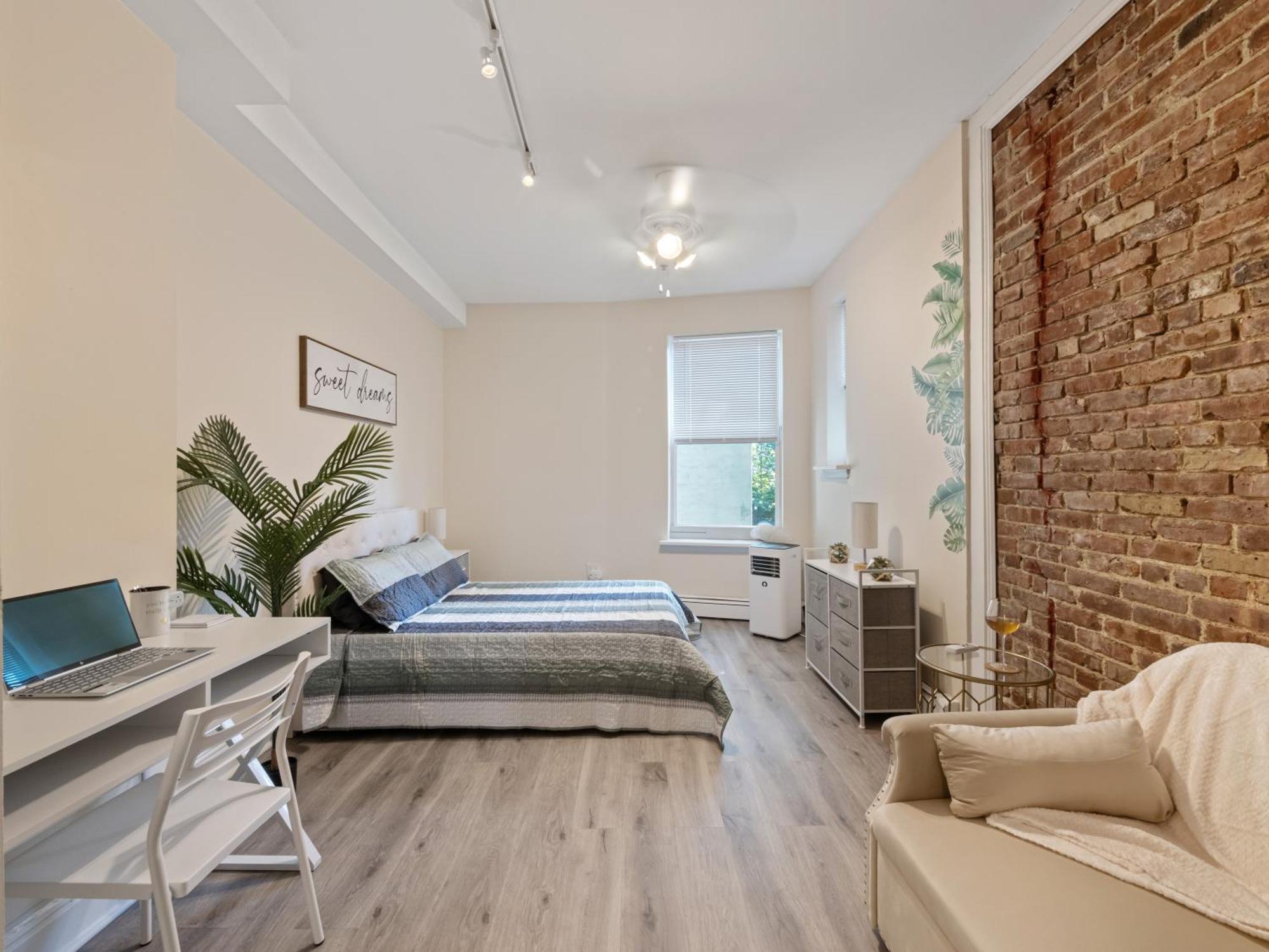 Minutes To Nyc Sleeps 5 Apartment Хоубоукън Екстериор снимка